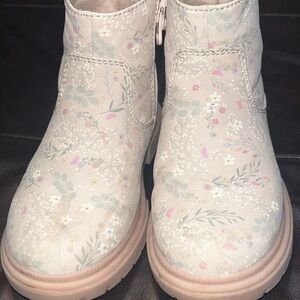 UGC Cat & Jack toddler boots